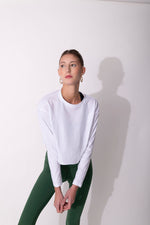 Load image into Gallery viewer, Cropped Long Sleeve Tshirt
